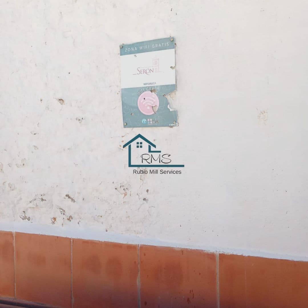 3 soveværelse Villa til salg i Seron med garage - € 99.000 (Ref: 8764616)