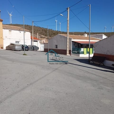 3 soveværelse Villa til salg i Serón med garage - € 99.000 (Ref: 8764616)