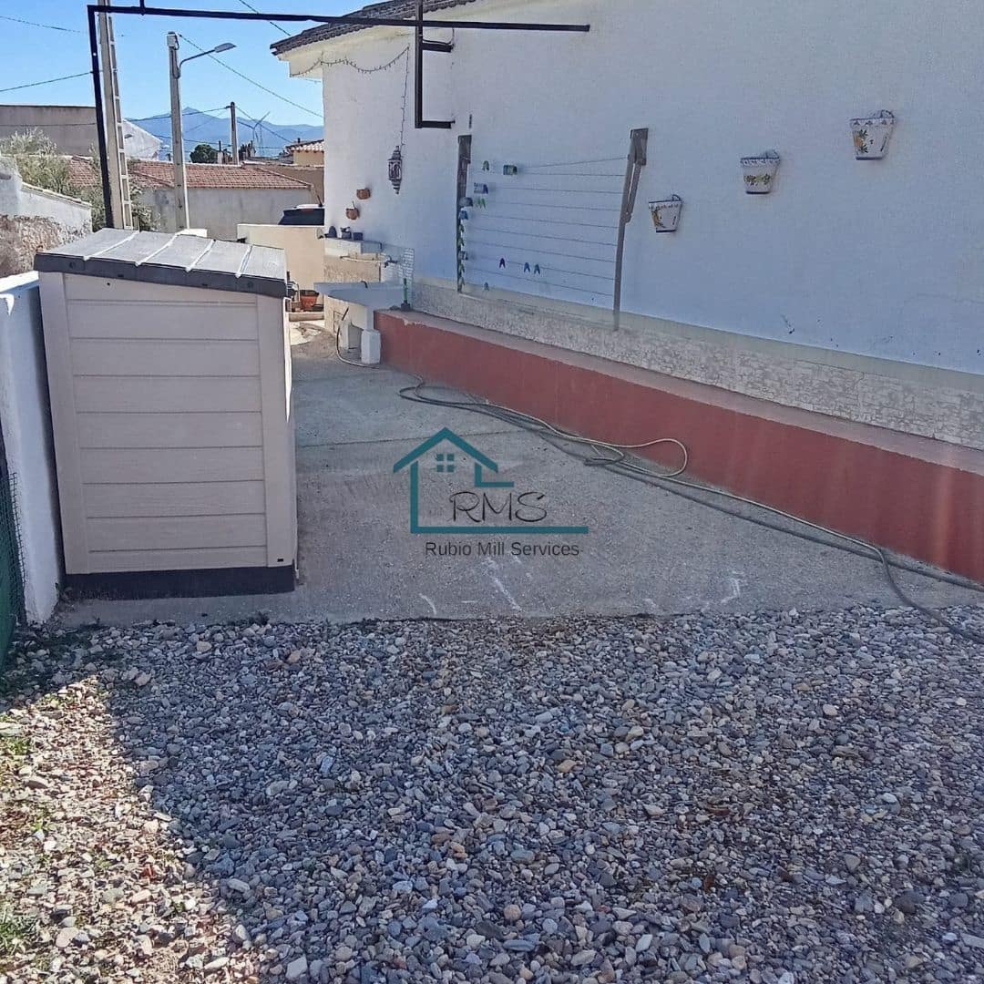 3 soveværelse Villa til salg i Seron med garage - € 99.000 (Ref: 8764616)