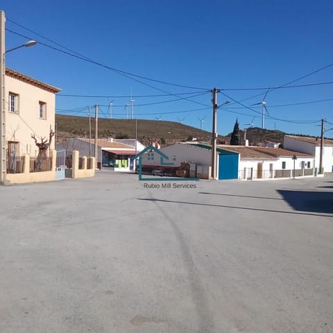 3 soveværelse Villa til salg i Serón med garage - € 99.000 (Ref: 8764616)