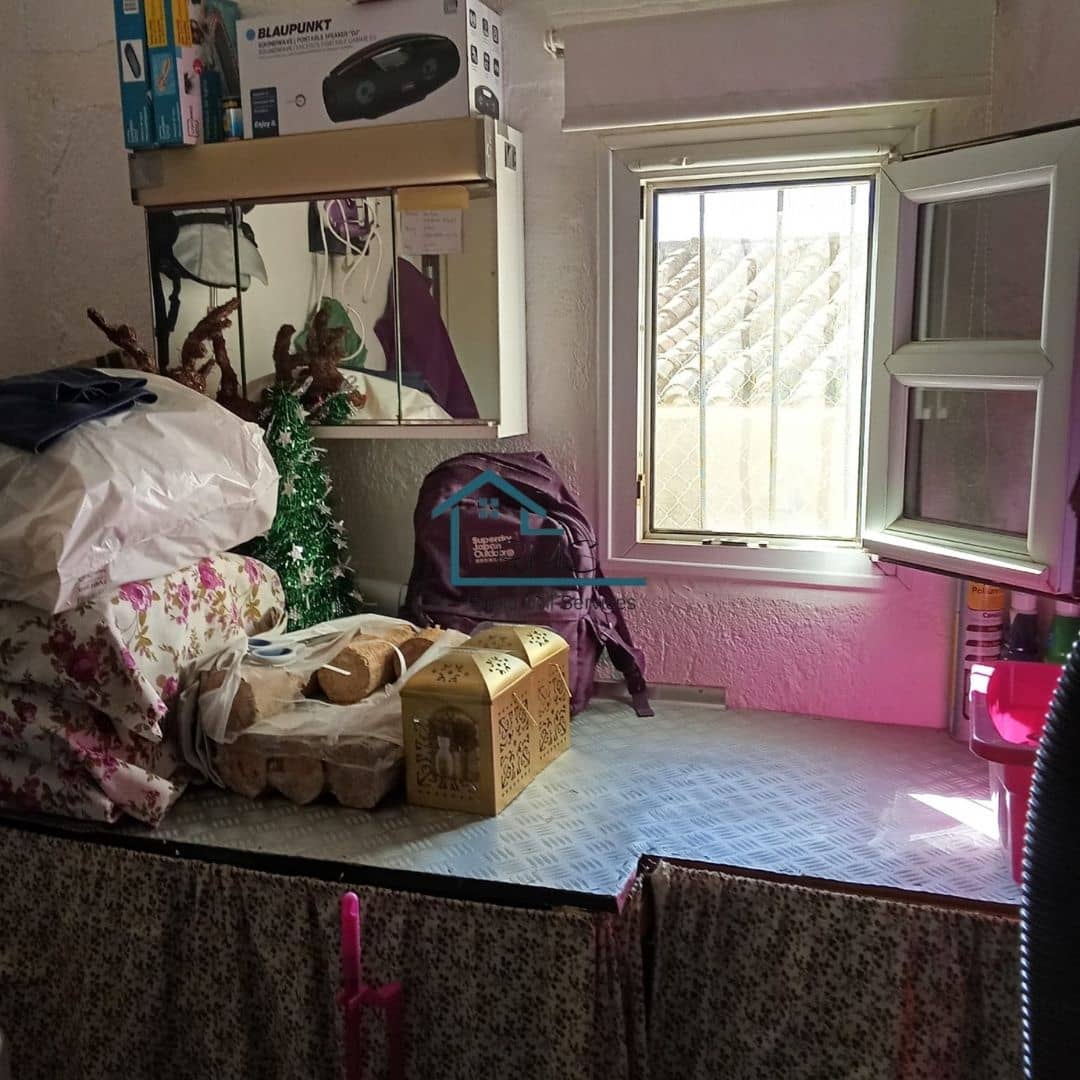 3 soveværelse Villa til salg i Seron med garage - € 99.000 (Ref: 8764616)