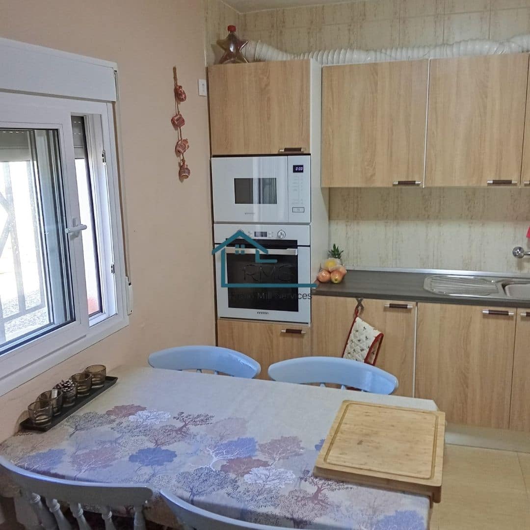 3 soveværelse Villa til salg i Seron med garage - € 99.000 (Ref: 8764616)