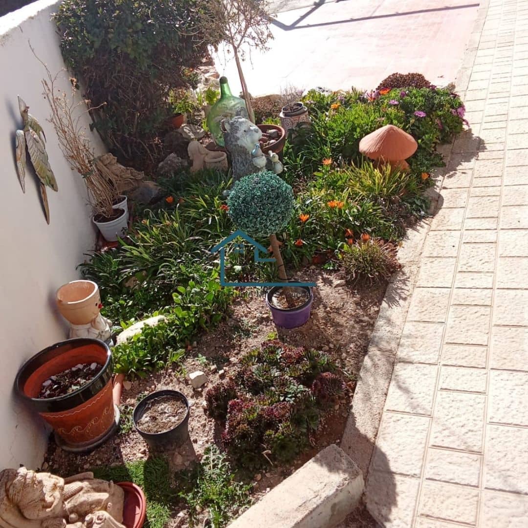 3 soveværelse Villa til salg i Seron med garage - € 99.000 (Ref: 8764616)