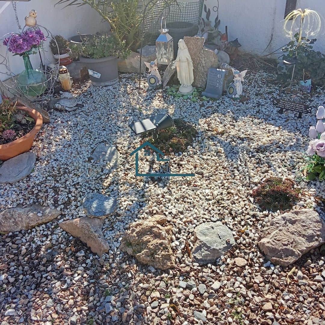 3 soveværelse Villa til salg i Seron med garage - € 99.000 (Ref: 8764616)