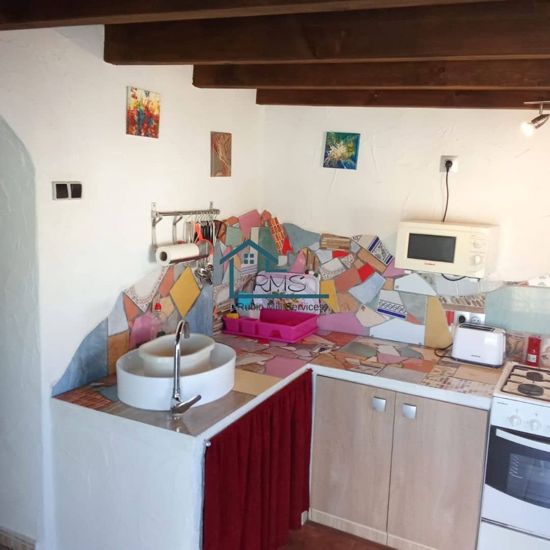 4 soveværelse Villa til salg i Seron med swimmingpool garage - € 374.995 (Ref: 8800545)