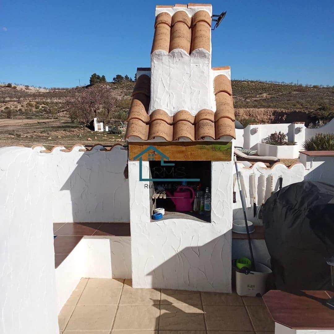 4 soveværelse Villa til salg i Seron med swimmingpool garage - € 374.995 (Ref: 8800545)