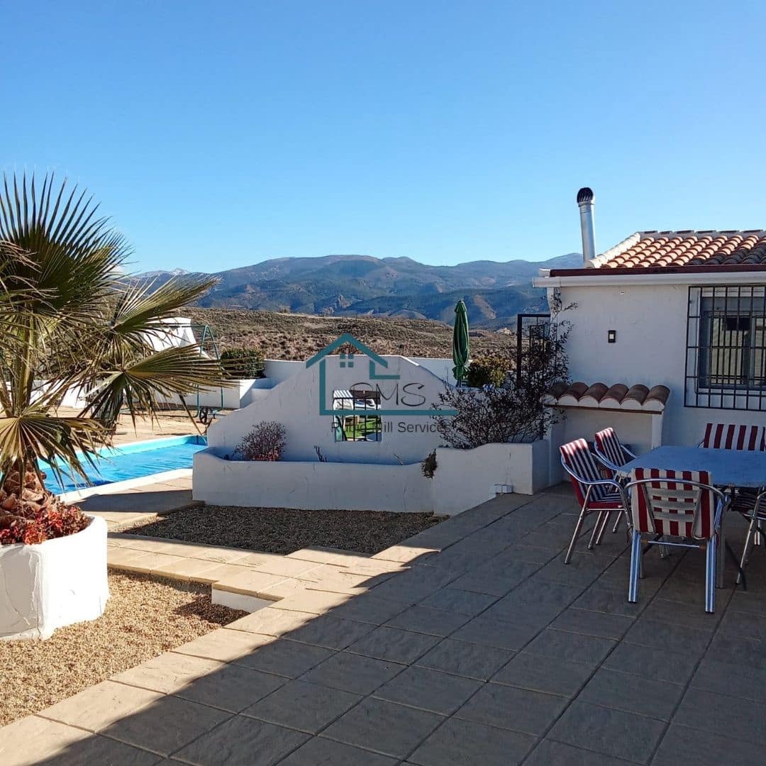 4 soveværelse Villa til salg i Seron med swimmingpool garage - € 374.995 (Ref: 8800545)