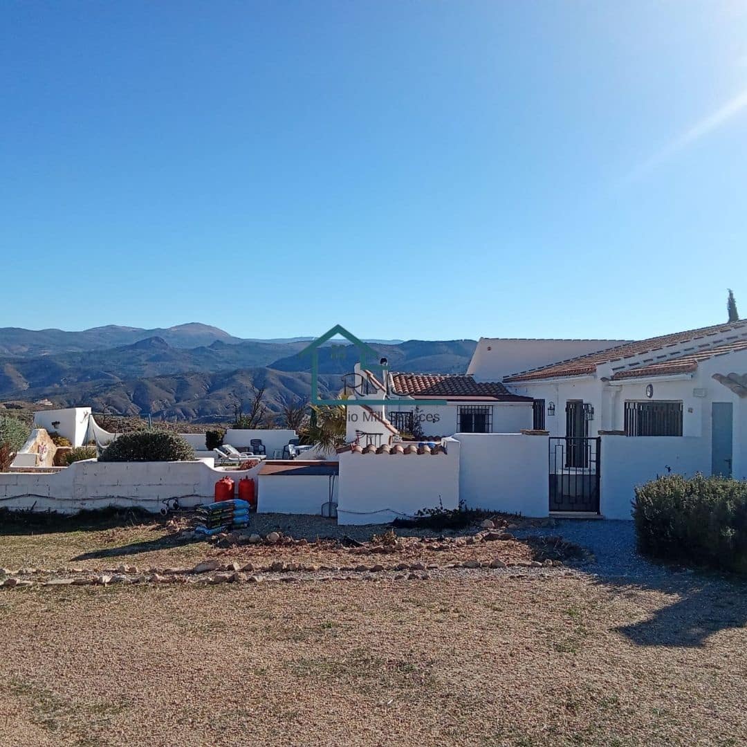 4 soveværelse Villa til salg i Seron med swimmingpool garage - € 374.995 (Ref: 8800545)