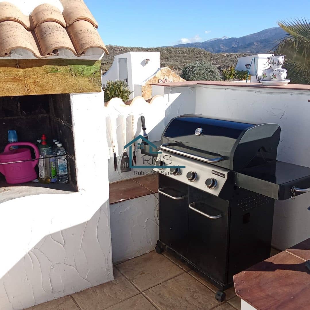 4 soveværelse Villa til salg i Seron med swimmingpool garage - € 374.995 (Ref: 8800545)