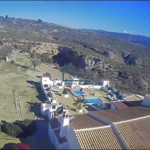 4 soveværelse Villa til salg i Serón med swimmingpool garage - € 374.995 (Ref: 8800545)