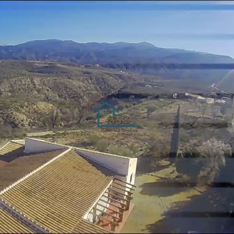 4 soveværelse Villa til salg i Serón med swimmingpool garage - € 374.995 (Ref: 8800545)