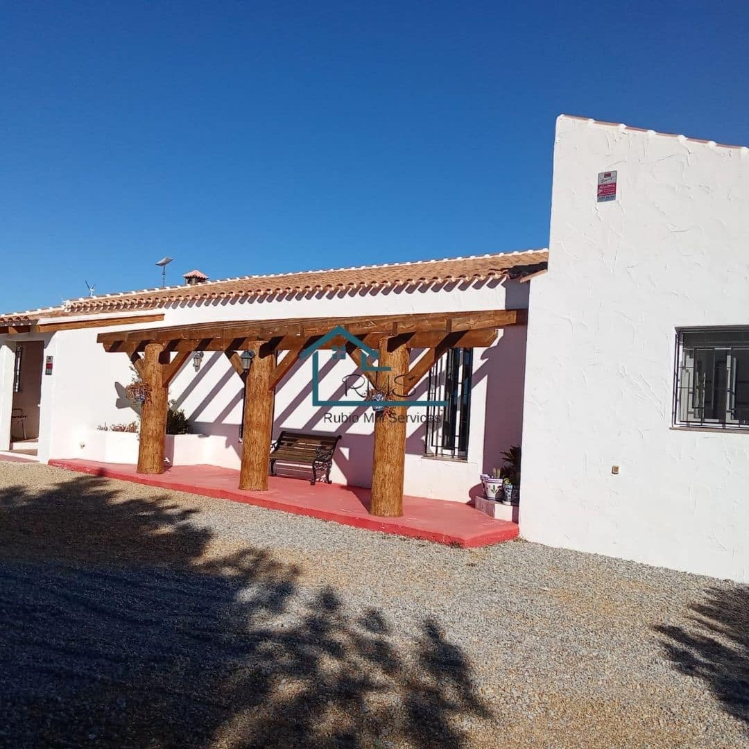 4 soveværelse Villa til salg i Seron med swimmingpool garage - € 374.995 (Ref: 8800545)