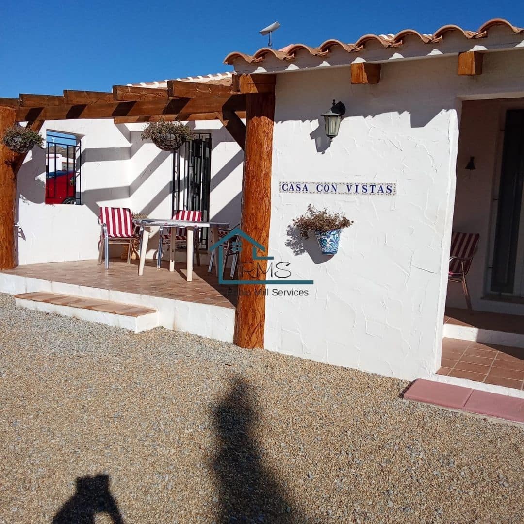 4 soveværelse Villa til salg i Seron med swimmingpool garage - € 374.995 (Ref: 8800545)