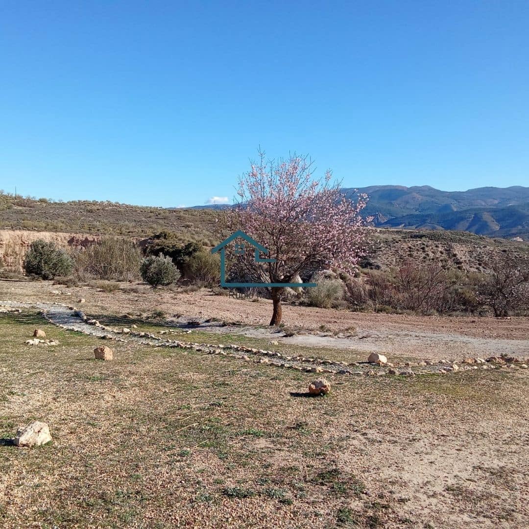 4 soveværelse Villa til salg i Seron med swimmingpool garage - € 374.995 (Ref: 8800545)