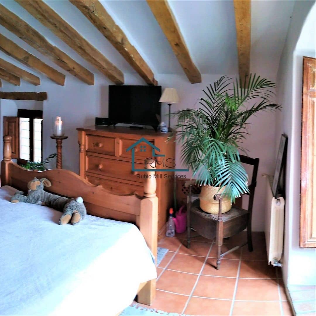 7 soveværelse Finca/Landehus til salg i Velez-Blanco med swimmingpool garage - € 695.000 (Ref: 8803141)