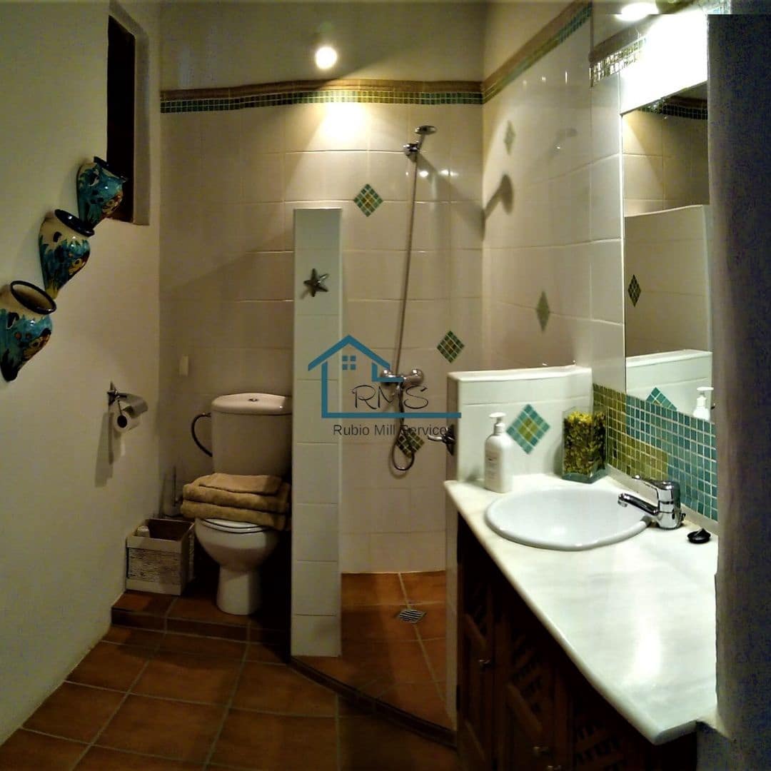 7 soveværelse Finca/Landehus til salg i Velez-Blanco med swimmingpool garage - € 695.000 (Ref: 8803141)