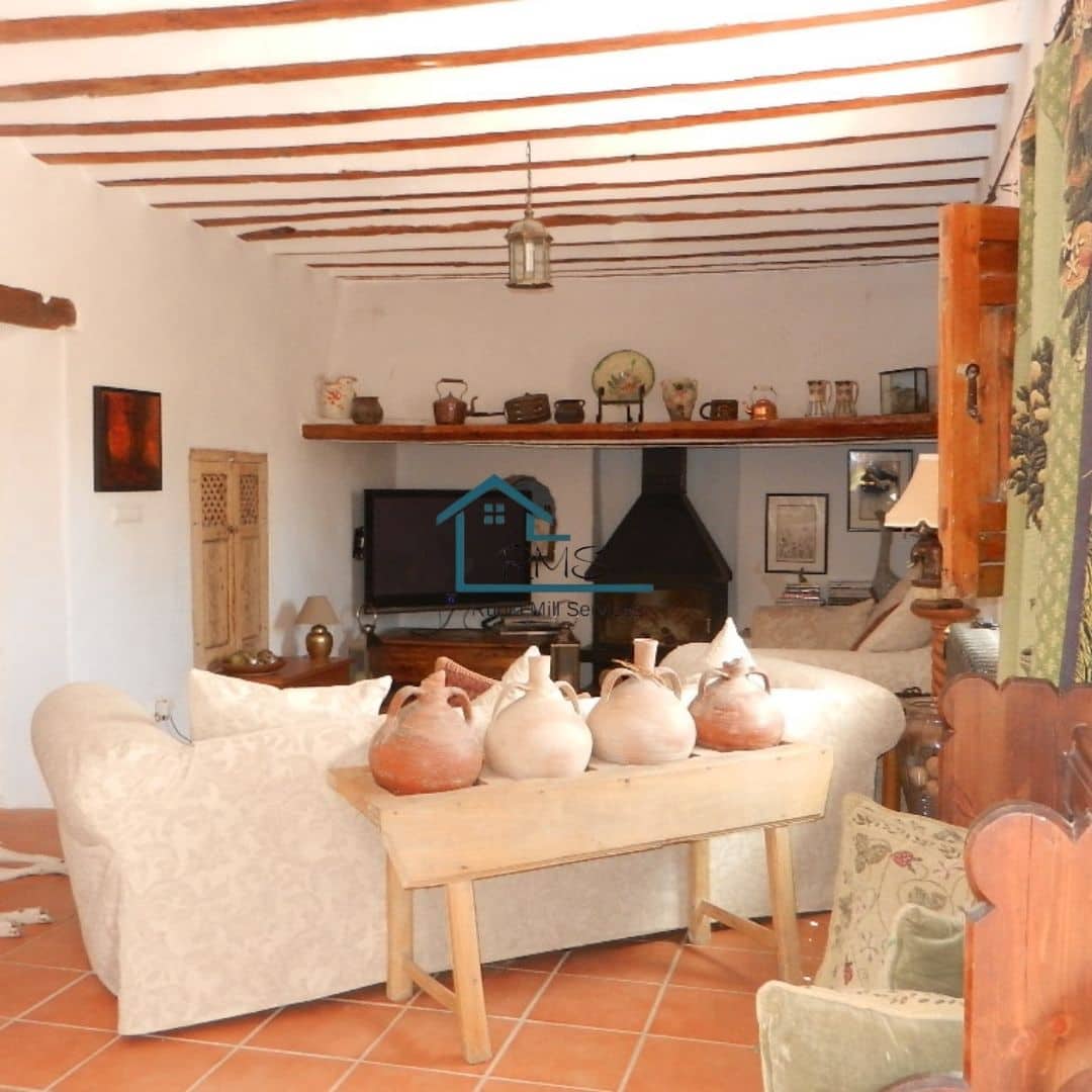 7 soveværelse Finca/Landehus til salg i Velez-Blanco med swimmingpool garage - € 695.000 (Ref: 8803141)