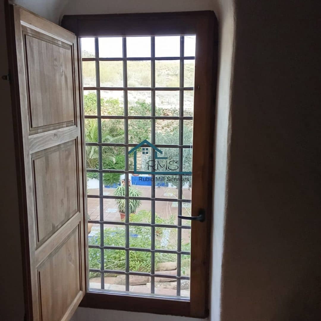 7 soveværelse Finca/Landehus til salg i Velez-Blanco med swimmingpool garage - € 695.000 (Ref: 8803141)