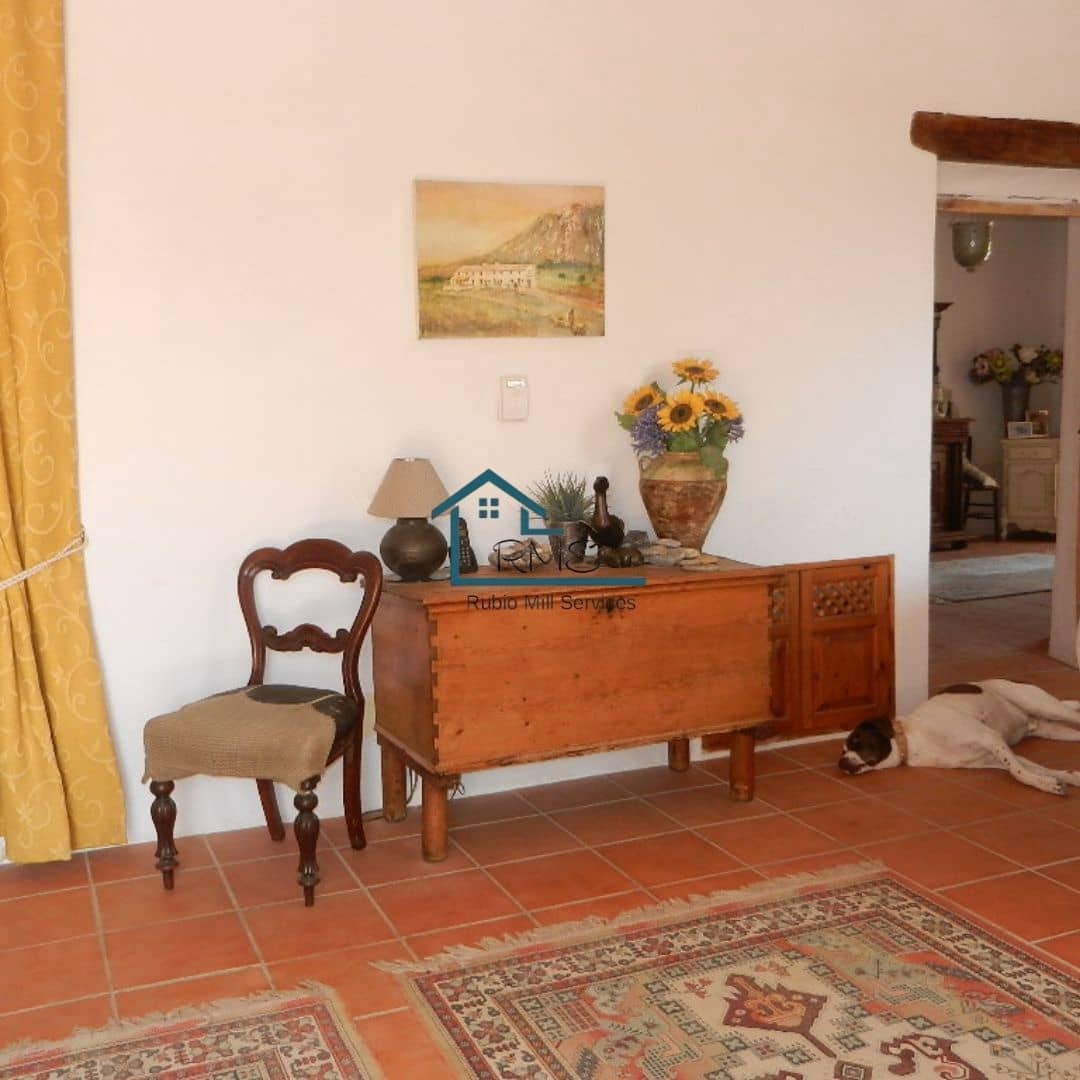 7 soveværelse Finca/Landehus til salg i Velez-Blanco med swimmingpool garage - € 695.000 (Ref: 8803141)