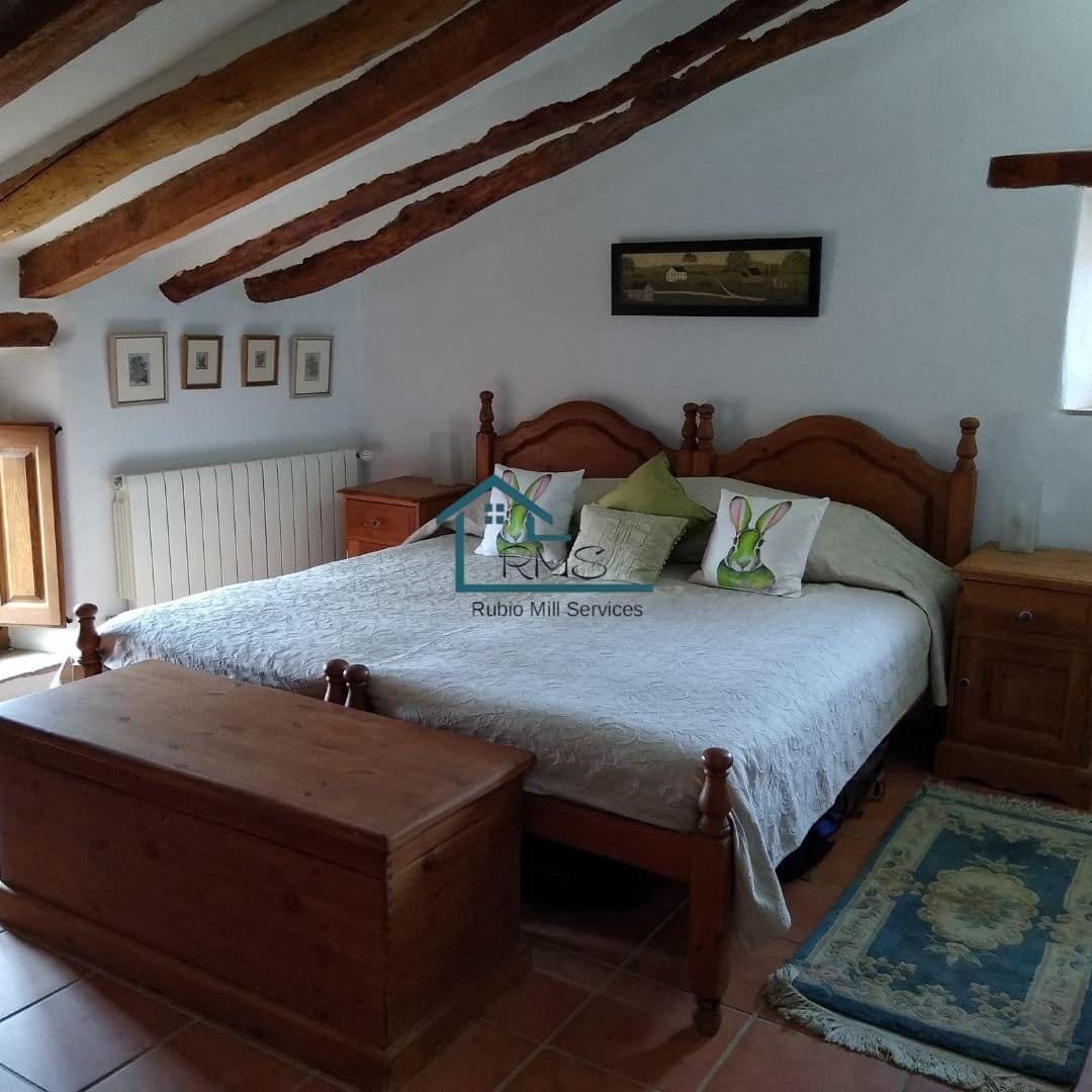 7 soveværelse Finca/Landehus til salg i Velez-Blanco med swimmingpool garage - € 695.000 (Ref: 8803141)