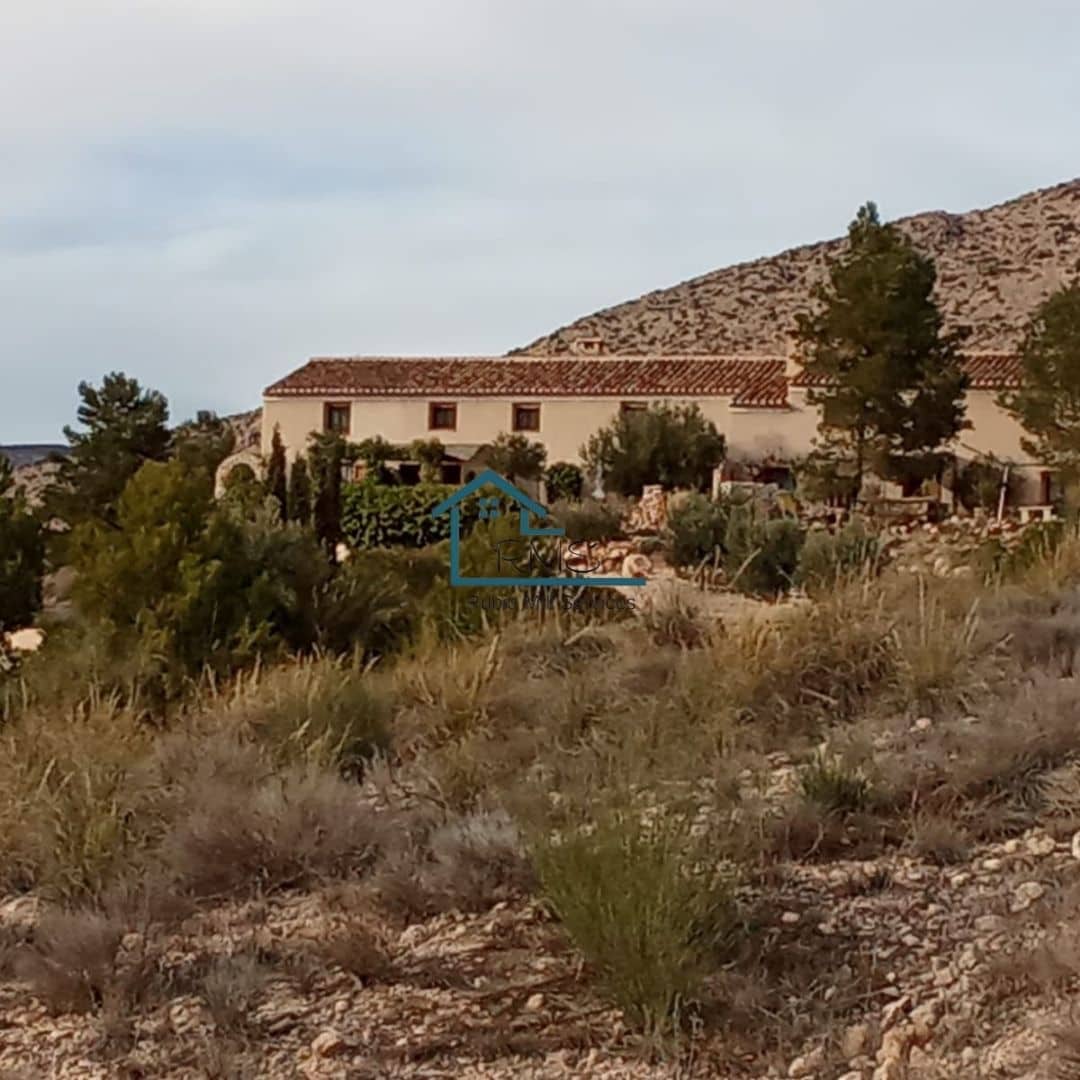 7 soveværelse Finca/Landehus til salg i Velez-Blanco med swimmingpool garage - € 695.000 (Ref: 8803141)