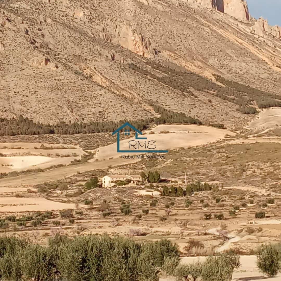 7 soveværelse Finca/Landehus til salg i Velez-Blanco med swimmingpool garage - € 695.000 (Ref: 8803141)