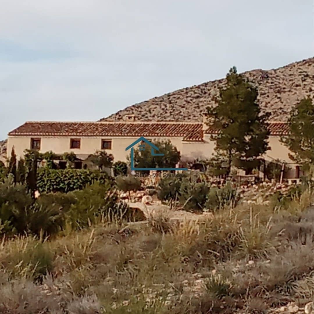 7 soveværelse Finca/Landehus til salg i Velez-Blanco med swimmingpool garage - € 695.000 (Ref: 8803141)