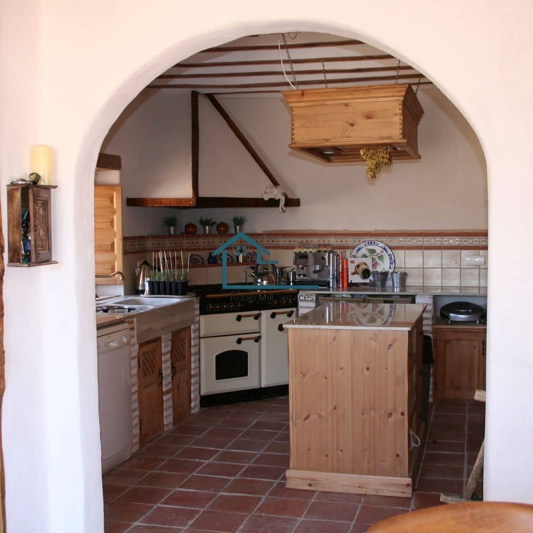 7 soveværelse Finca/Landehus til salg i Velez-Blanco med swimmingpool garage - € 695.000 (Ref: 8803141)