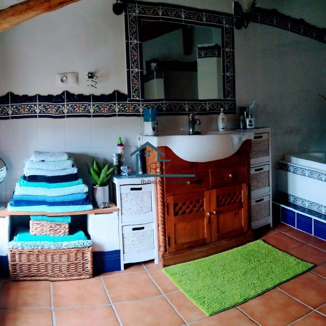 7 soveværelse Finca/Landehus til salg i Velez-Blanco med swimmingpool garage - € 695.000 (Ref: 8803141)