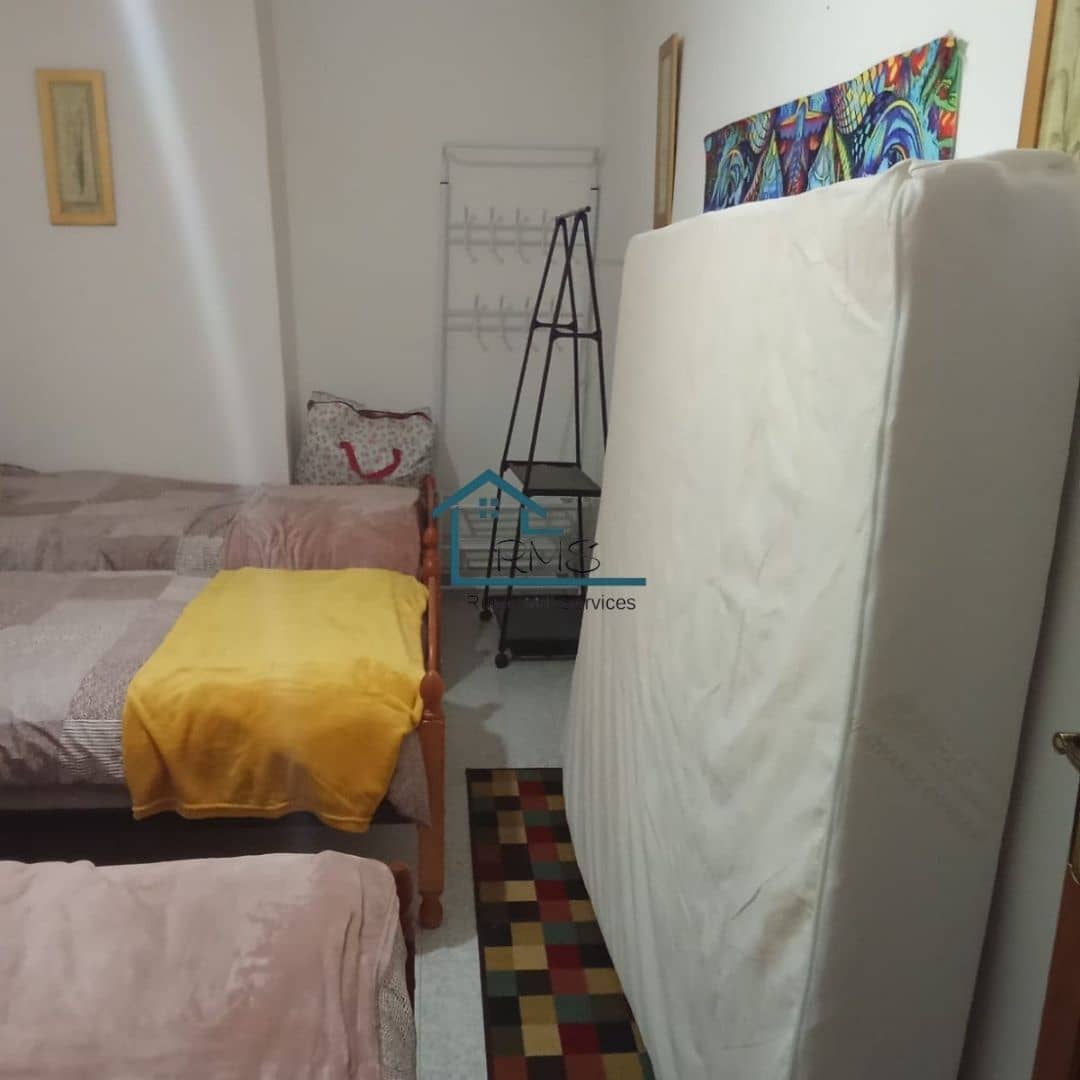 5 soveværelse Rækkehus til salg i El Contador med swimmingpool - € 90.000 (Ref: 8857820)