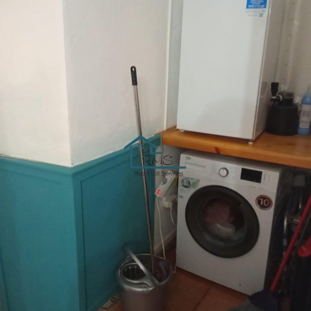 5 soveværelse Rækkehus til salg i El Contador med swimmingpool - € 90.000 (Ref: 8857820)