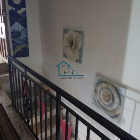 5 makuuhuone Rivitalo myytävänä paikassa El Contador, Chirivel mukana uima-altaan - 90 000 € (Ref: 8857820)