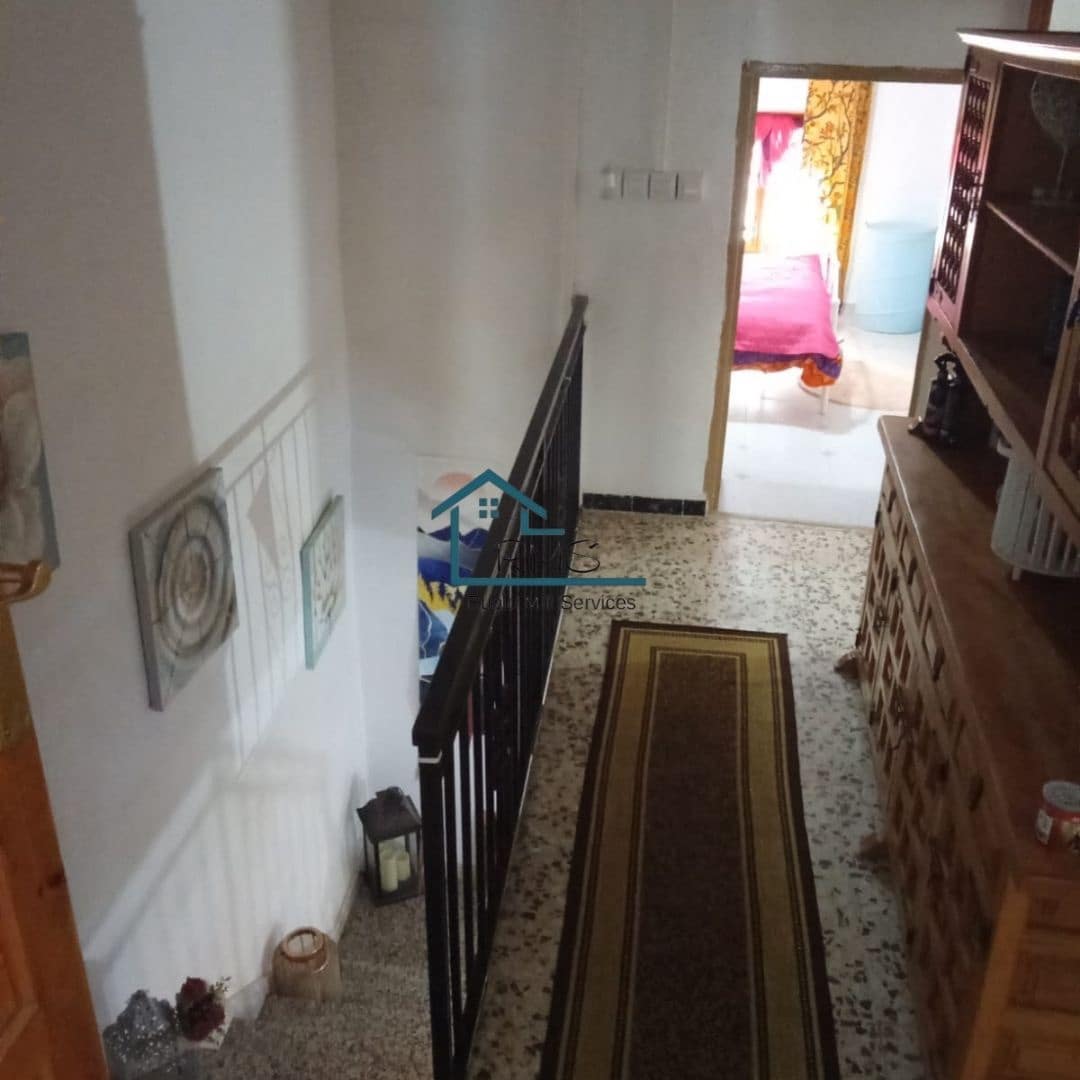 5 soveværelse Rækkehus til salg i El Contador med swimmingpool - € 90.000 (Ref: 8857820)