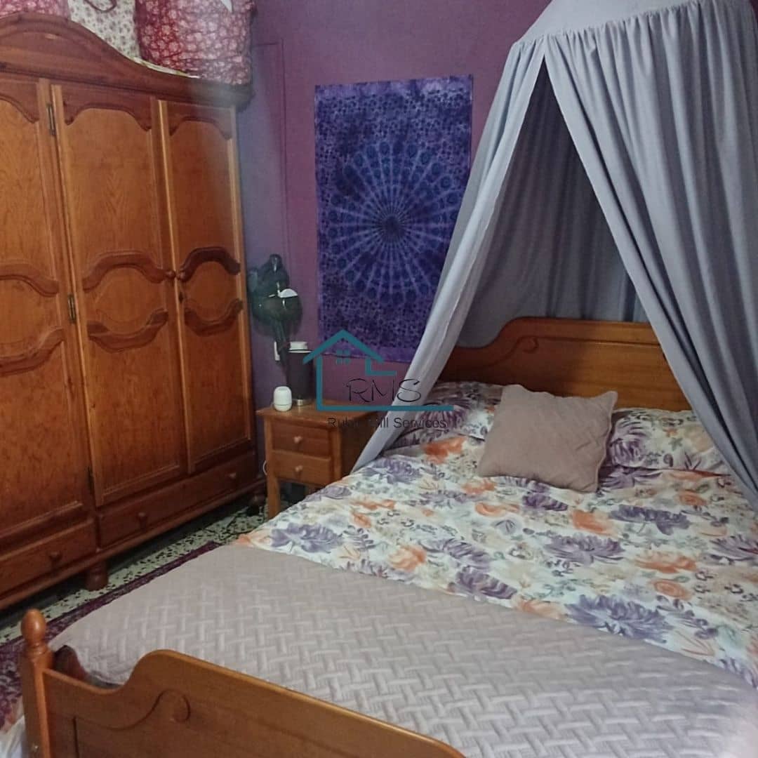 5 soveværelse Rækkehus til salg i El Contador med swimmingpool - € 90.000 (Ref: 8857820)