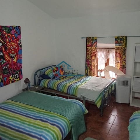 5 makuuhuone Rivitalo myytävänä paikassa El Contador, Chirivel mukana uima-altaan - 90 000 € (Ref: 8857820)