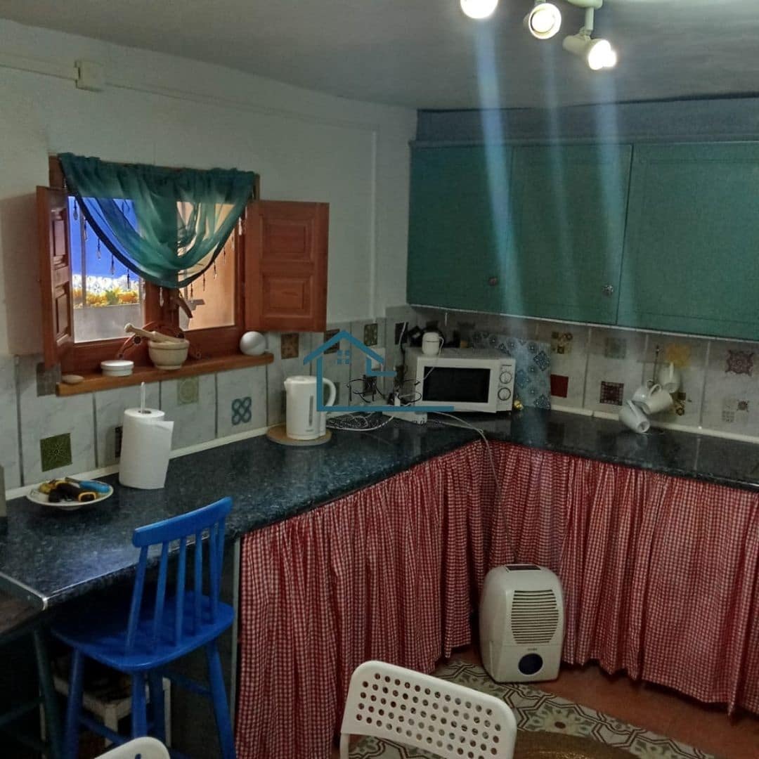 5 soveværelse Rækkehus til salg i El Contador med swimmingpool - € 90.000 (Ref: 8857820)