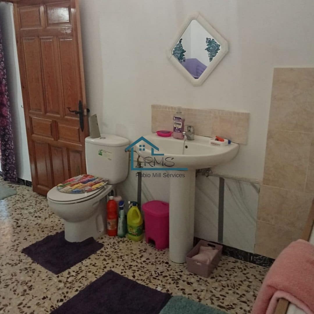 5 soveværelse Rækkehus til salg i El Contador med swimmingpool - € 90.000 (Ref: 8857820)