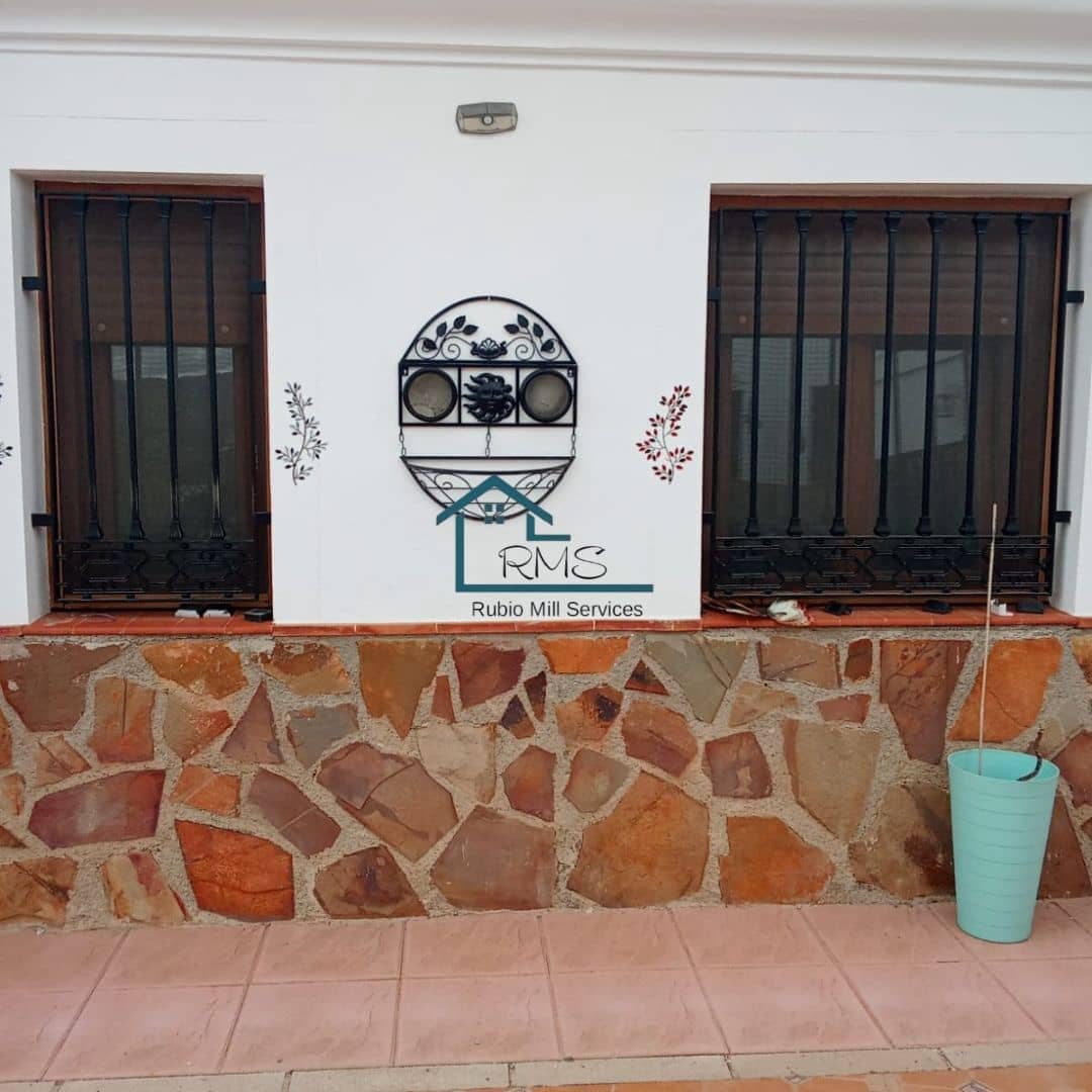 4 slaapkamer Villa te koop in Velez-Rubio met zwembad garage - € 330.000 (Ref: 8864131)