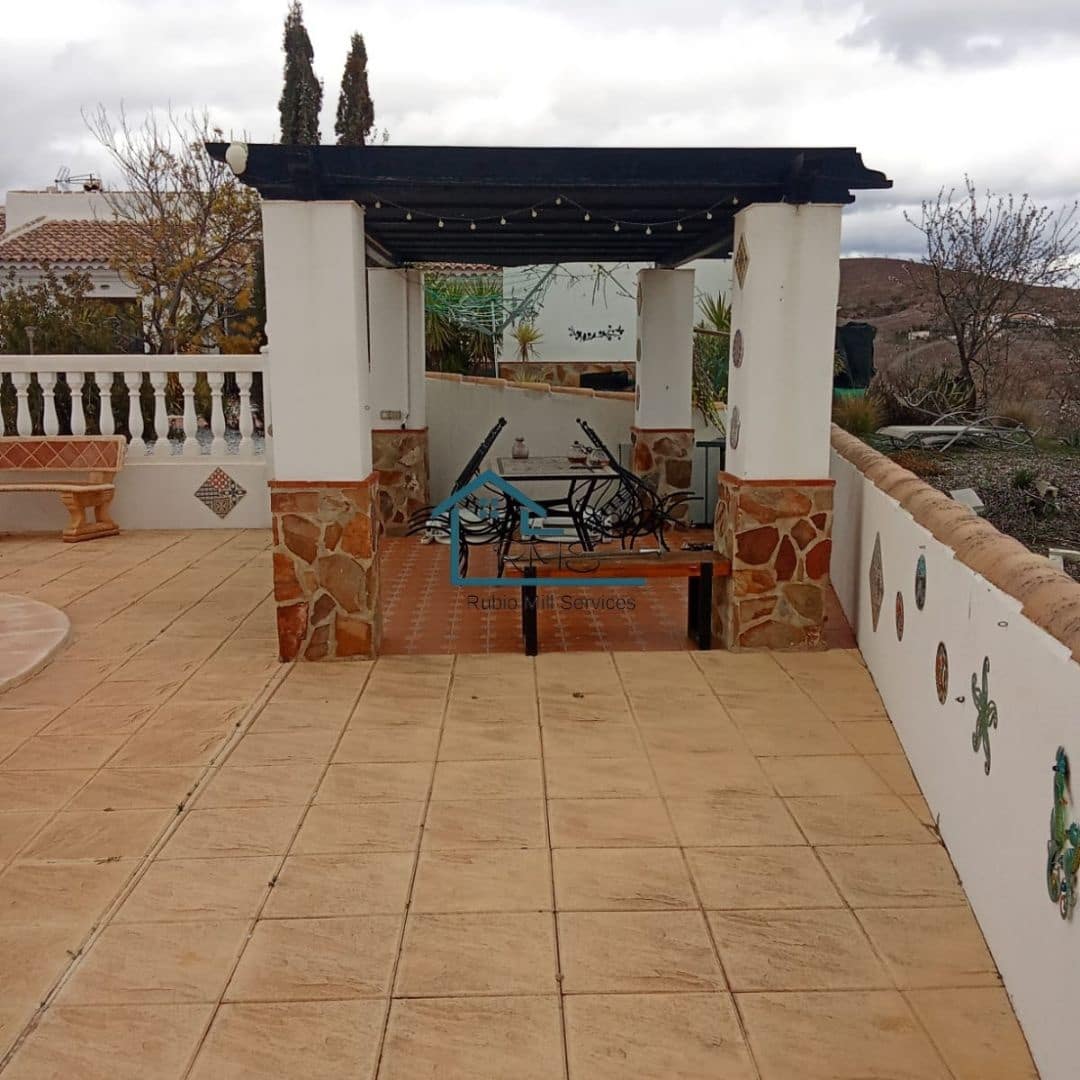 4 slaapkamer Villa te koop in Velez-Rubio met zwembad garage - € 330.000 (Ref: 8864131)