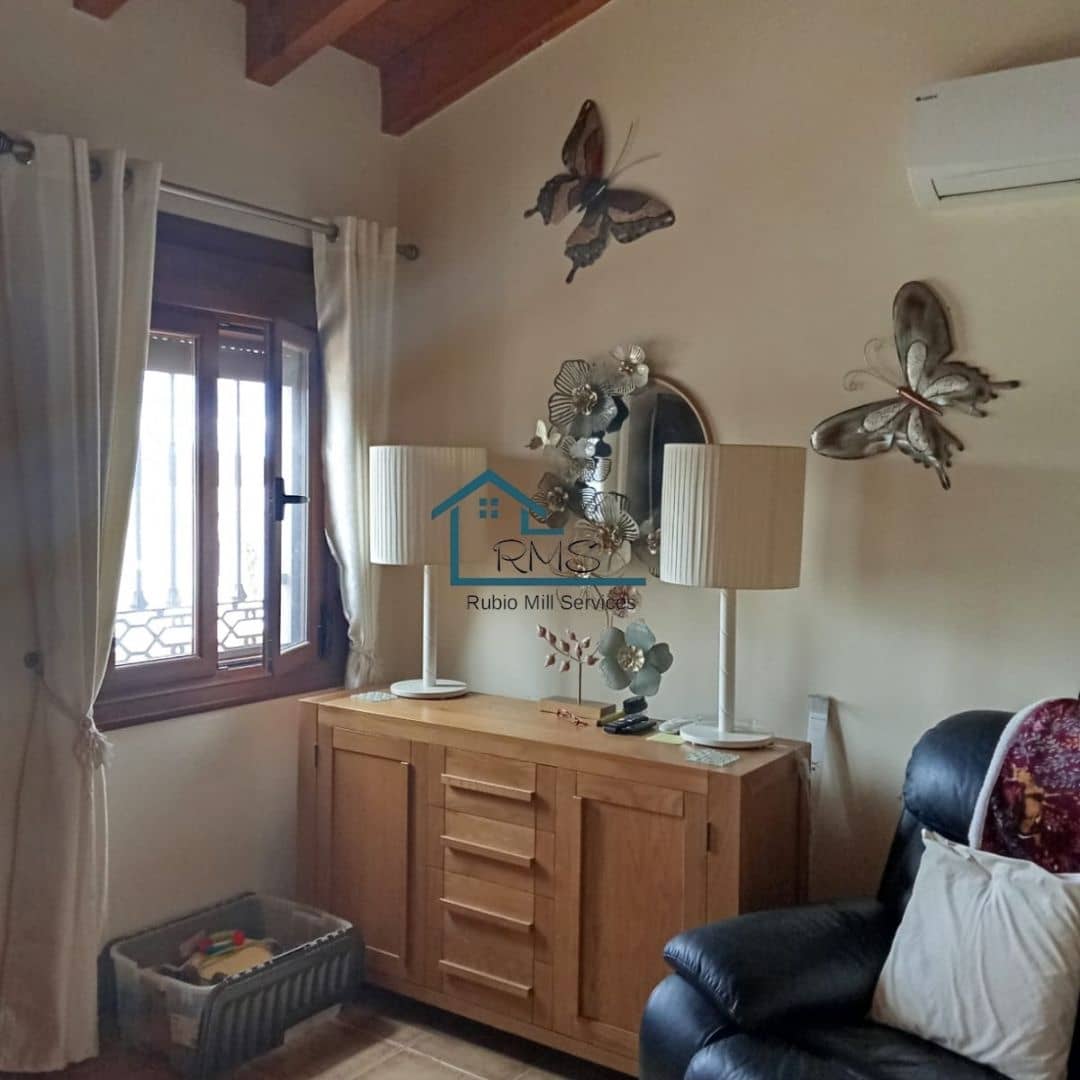 4 slaapkamer Villa te koop in Velez-Rubio met zwembad garage - € 330.000 (Ref: 8864131)