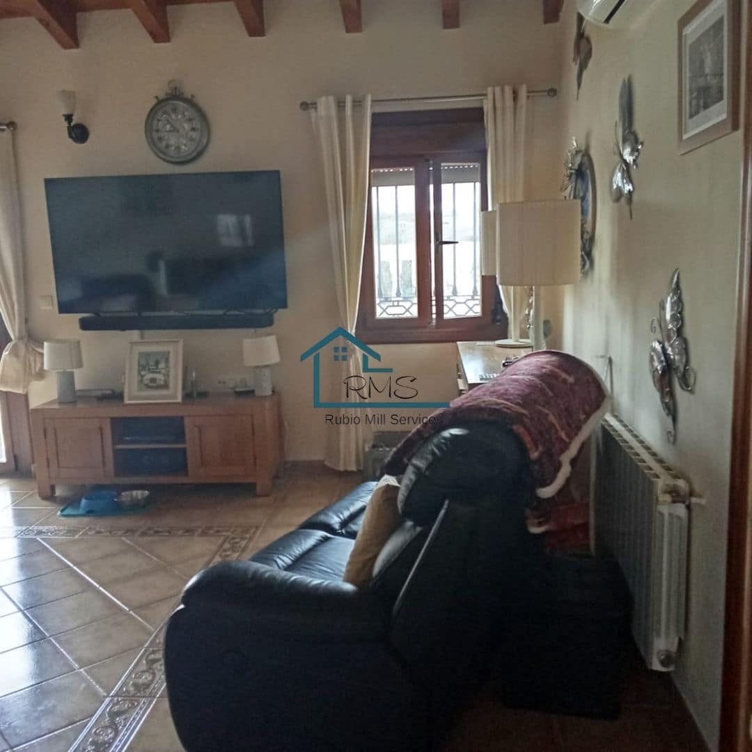 4 slaapkamer Villa te koop in Velez-Rubio met zwembad garage - € 330.000 (Ref: 8864131)