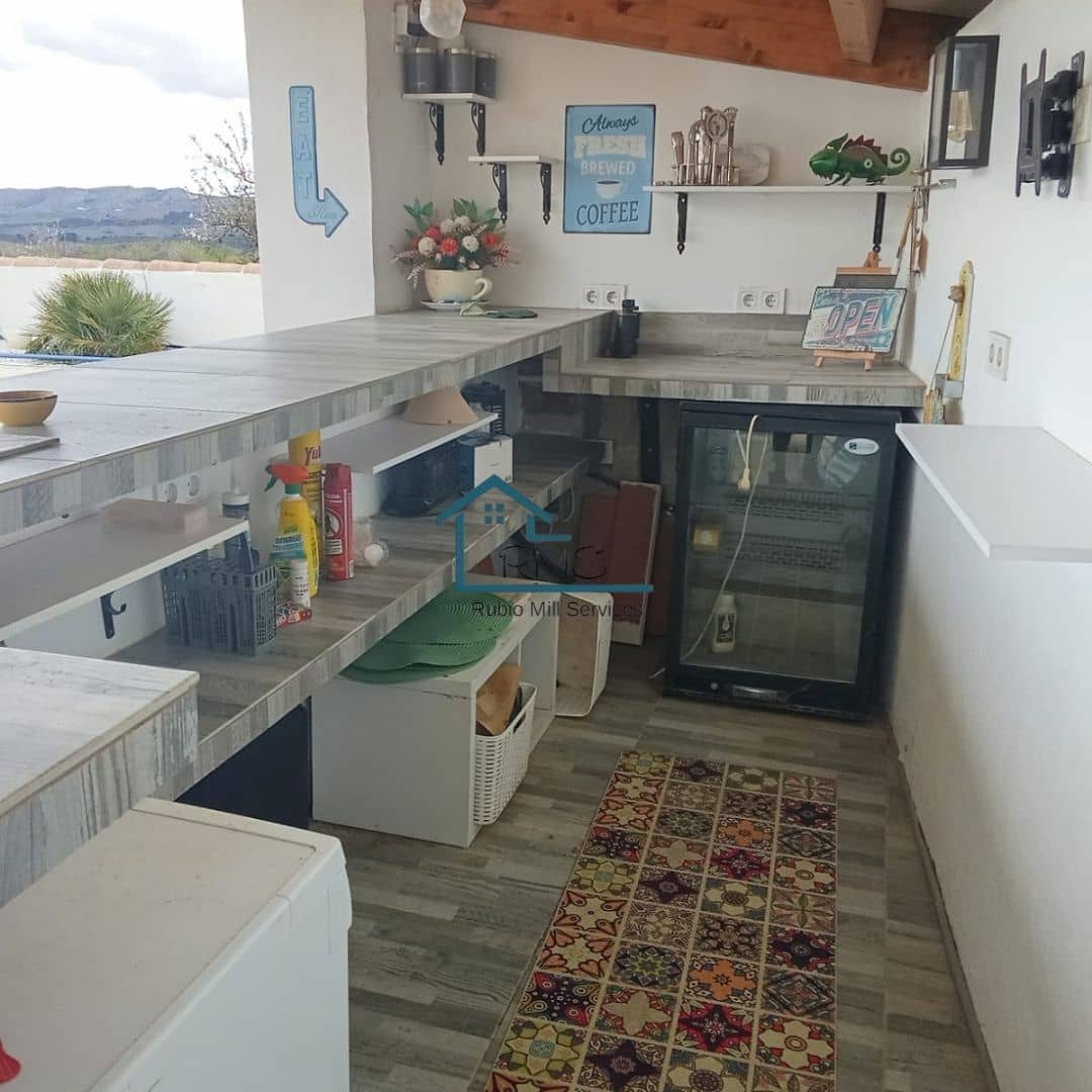 4 slaapkamer Villa te koop in Velez-Rubio met zwembad garage - € 330.000 (Ref: 8864131)