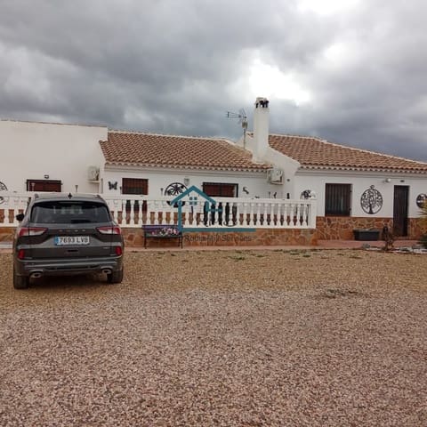 4 slaapkamer Villa te koop in Vélez-Rubio met zwembad garage - € 330.000 (Ref: 8864131)