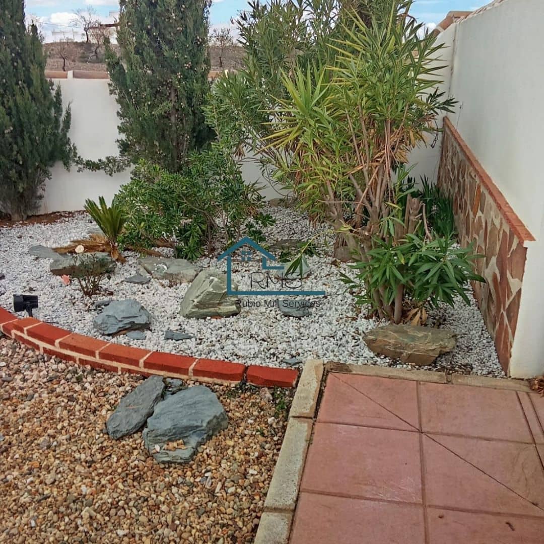 4 slaapkamer Villa te koop in Velez-Rubio met zwembad garage - € 330.000 (Ref: 8864131)