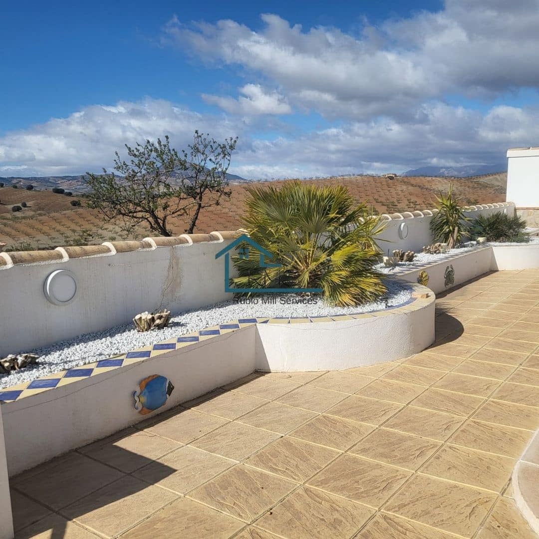 4 slaapkamer Villa te koop in Velez-Rubio met zwembad garage - € 330.000 (Ref: 8864131)