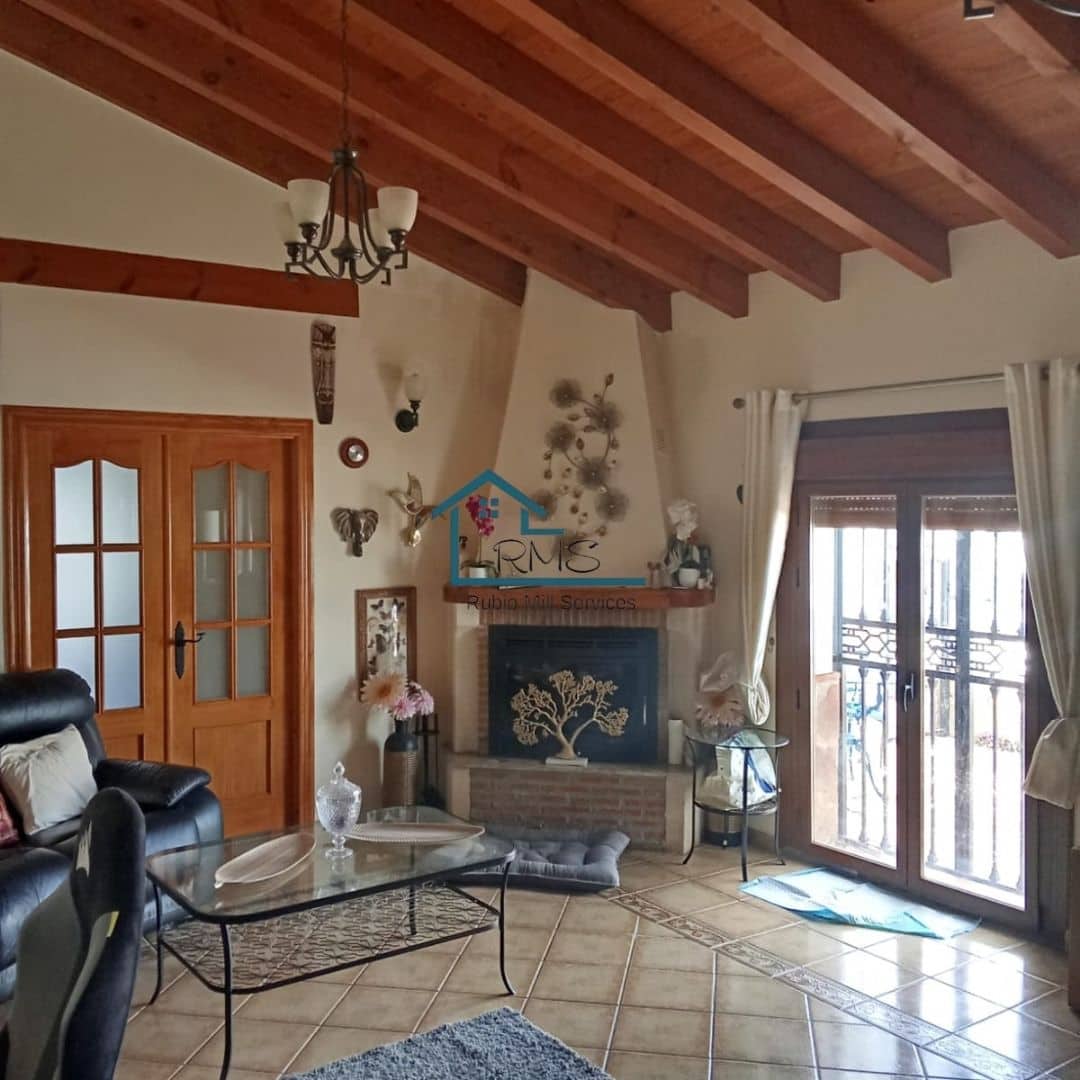 4 slaapkamer Villa te koop in Velez-Rubio met zwembad garage - € 330.000 (Ref: 8864131)