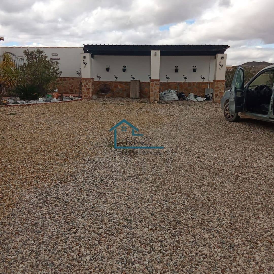 4 slaapkamer Villa te koop in Velez-Rubio met zwembad garage - € 330.000 (Ref: 8864131)