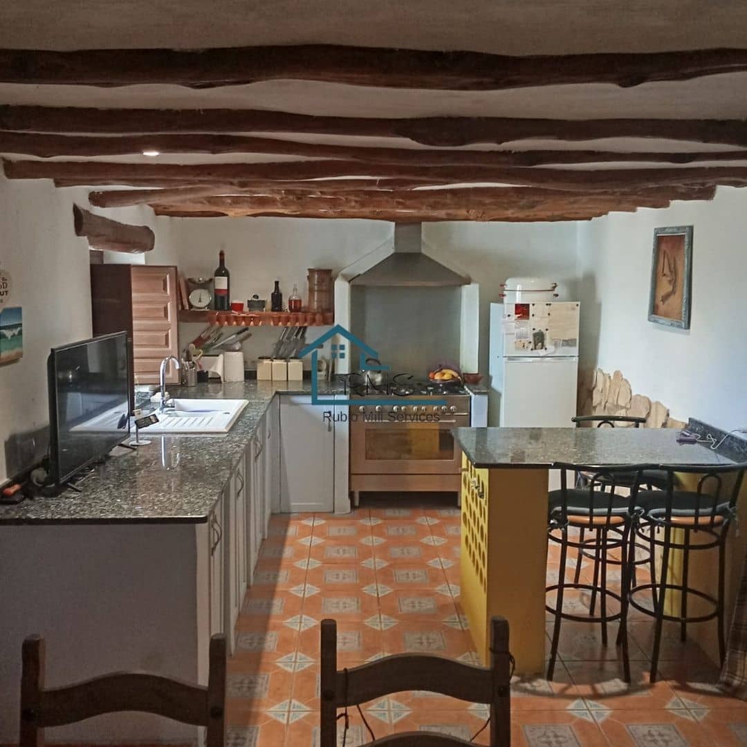 4 soveværelse Finca/Landehus til salg i Oria med garage - € 249.995 (Ref: 8882344)