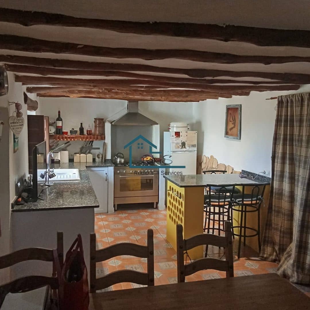 4 soveværelse Finca/Landehus til salg i Oria med garage - € 249.995 (Ref: 8882344)