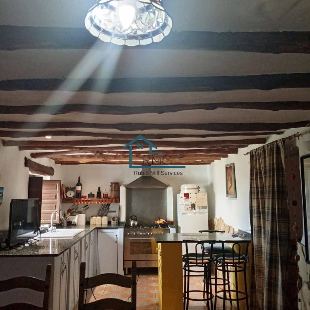 4 soveværelse Finca/Landehus til salg i Oria med garage - € 249.995 (Ref: 8882344)